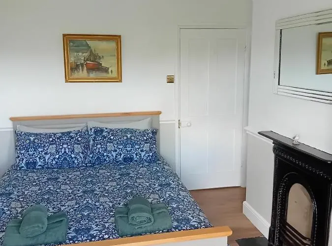 Smugglers Hatch Villa *