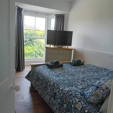 Smugglers Hatch Villa *