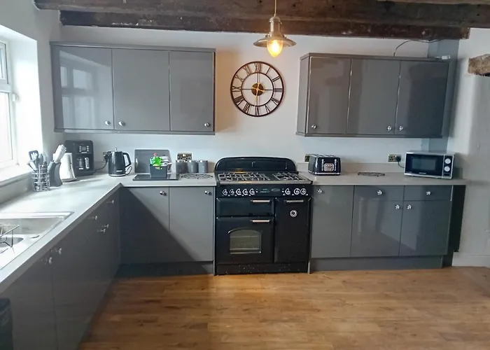 Smugglers Hatch Willa *