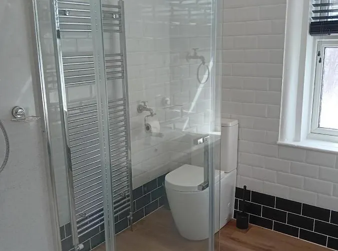 Smugglers Hatch Willa